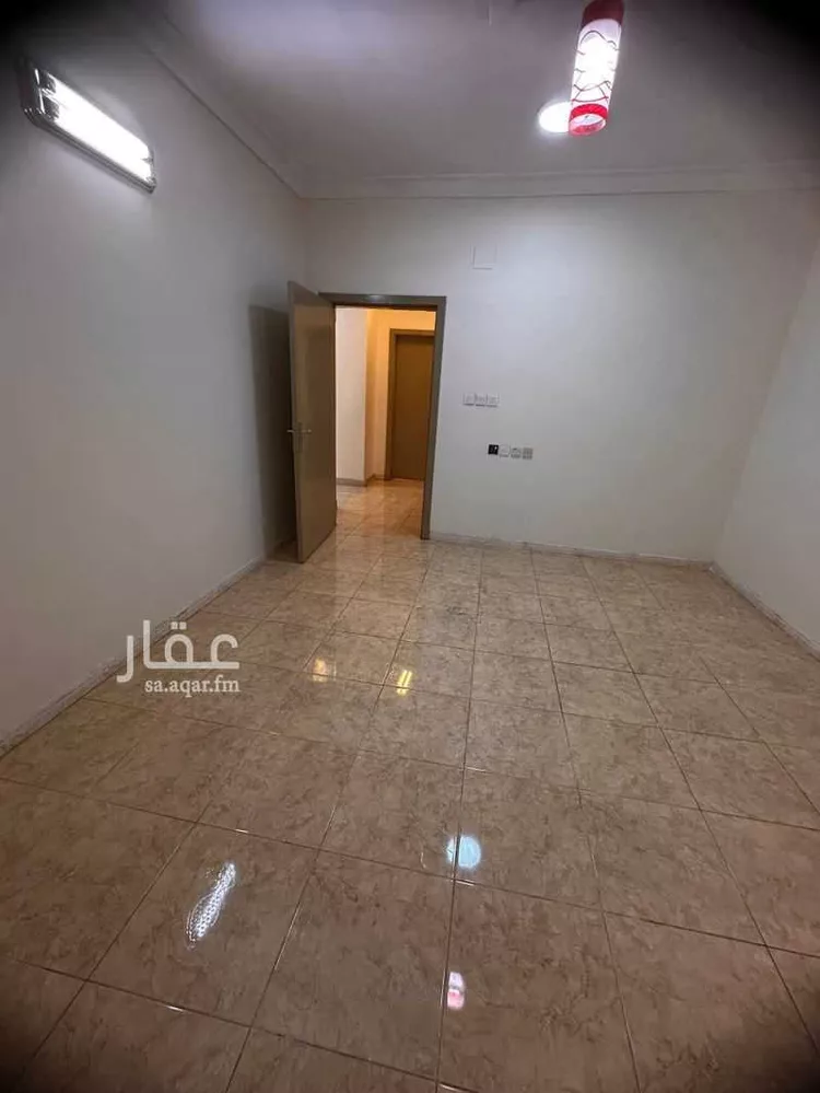 شقة للإيجار في شارع صامطة ، حي ظهرة لبن ، الرياض ، منطقة الرياض صورة 4