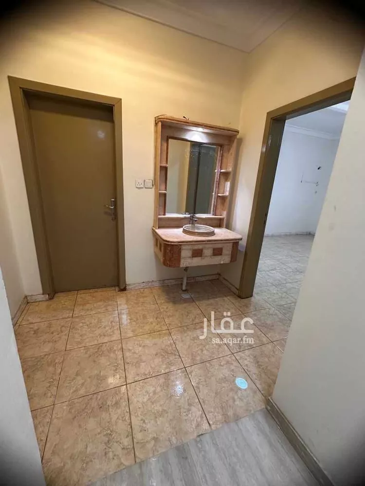 شقة للإيجار في شارع صامطة ، حي ظهرة لبن ، الرياض ، منطقة الرياض