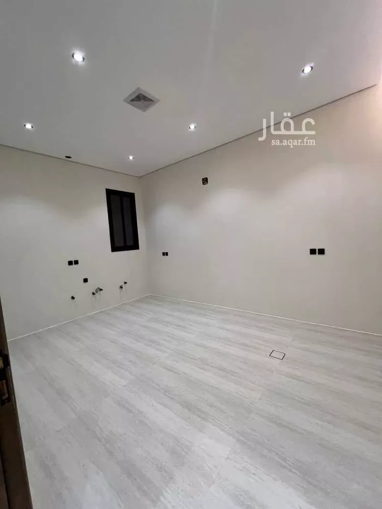 دور للبيع في شارع تقي الدين بن حزن, حي طويق, مدينة الرياض, منطقة الرياض 6