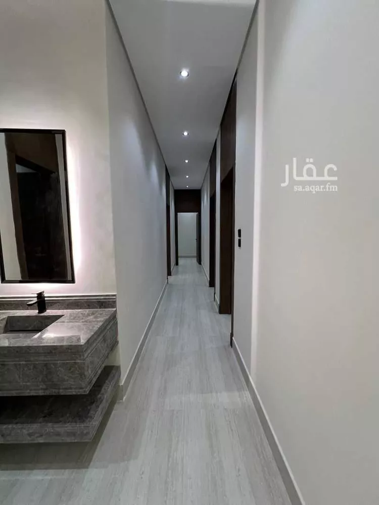 دور للبيع في شارع تقي الدين بن حزن, حي طويق, مدينة الرياض, منطقة الرياض 7