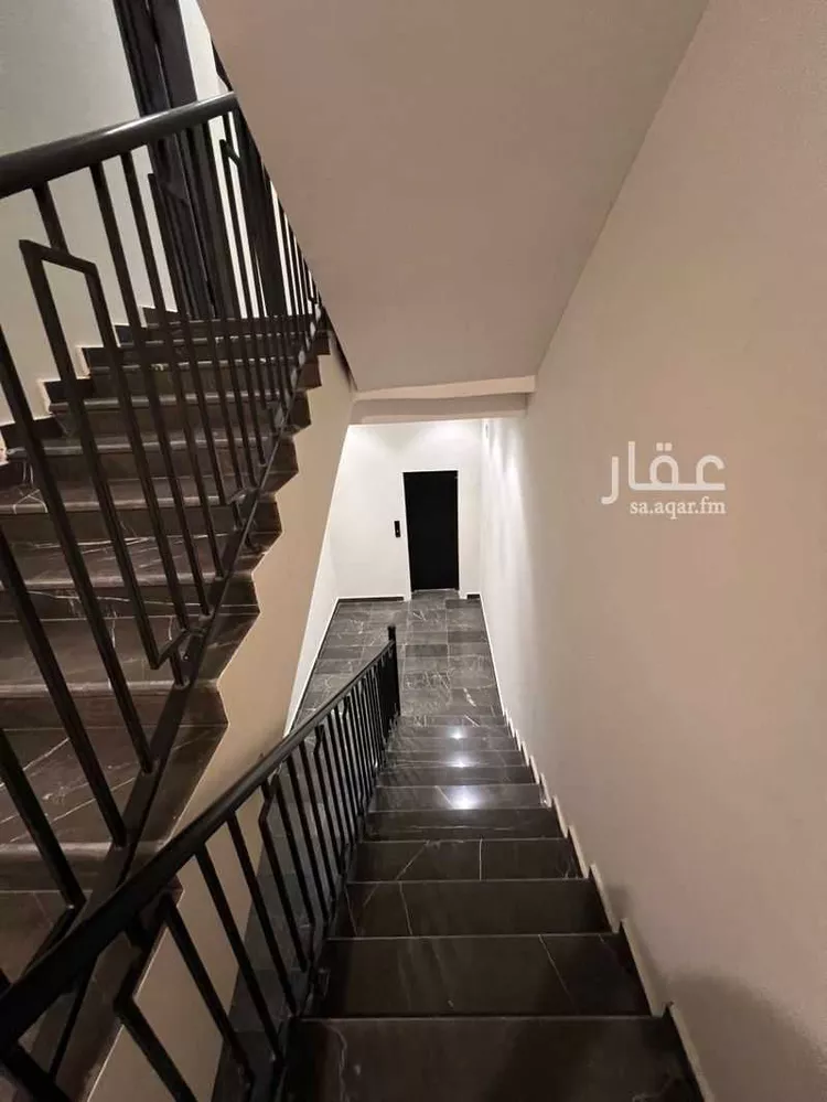 دور للبيع في شارع تقي الدين بن حزن, حي طويق, مدينة الرياض, منطقة الرياض صورة 3