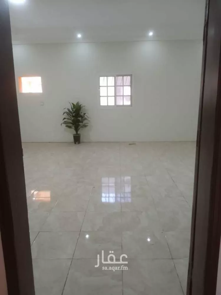 فيلا للبيع في شارع عبد الله بن المطلب ، حي طيبة ، جدة ، جدة صورة 5
