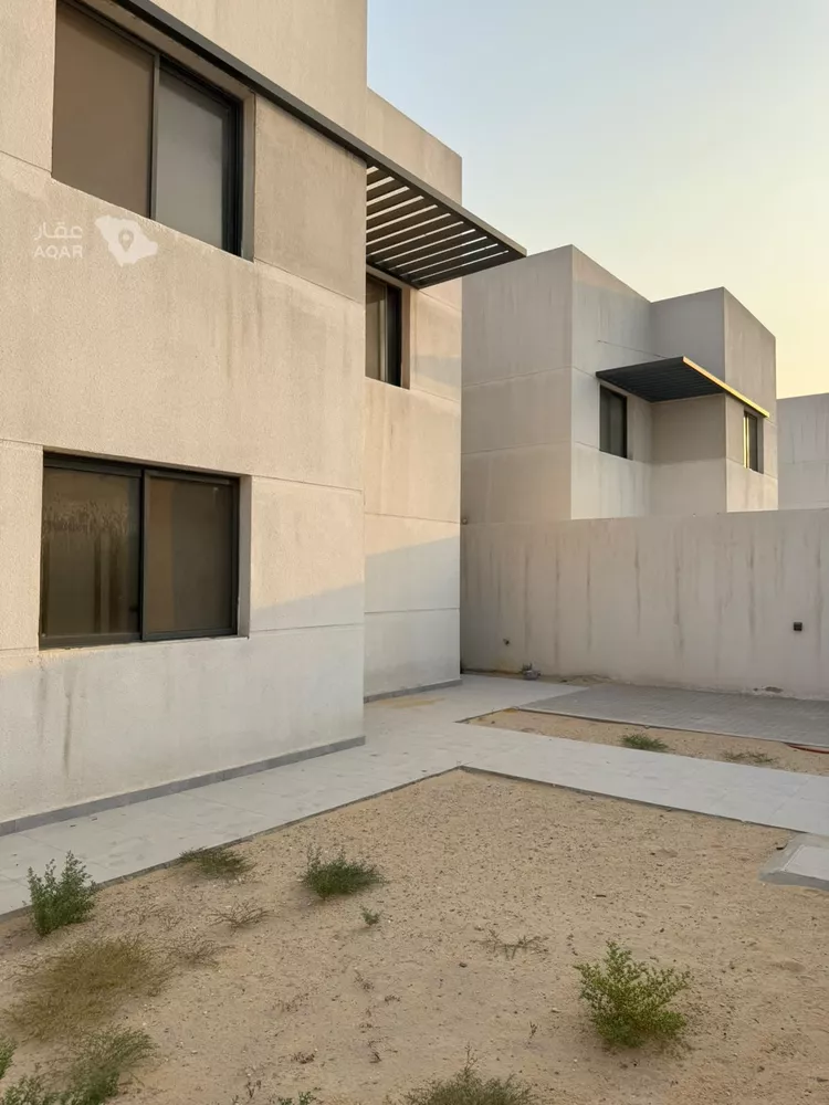 Villa for Rent in Dammam Al Amal