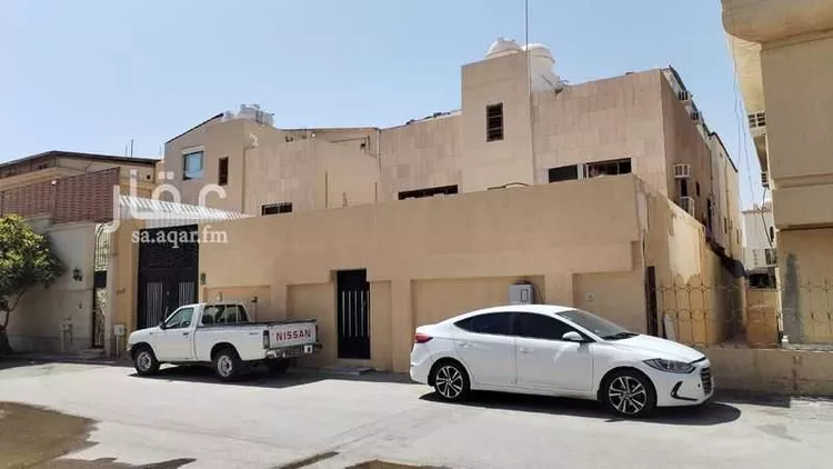 فيلا للبيع في شارع ابن هبة الله ، حي الورود ، الرياض ، منطقة الرياض