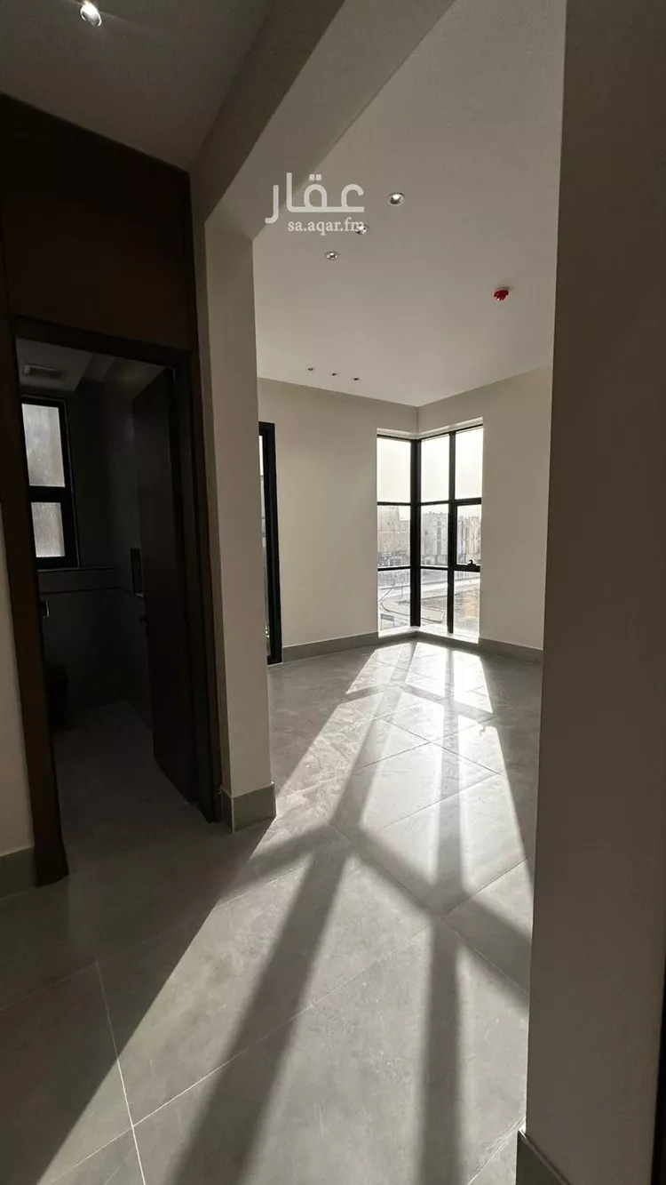 فيلا للبيع في شارع الجنادريه, حي ظهرة لبن, مدينة الرياض, منطقة الرياض 7