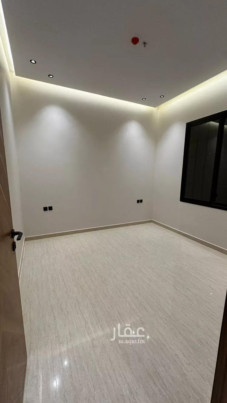 شقة للبيع في شارع ينبع, حي ظهرة لبن, مدينة الرياض, منطقة الرياض 7