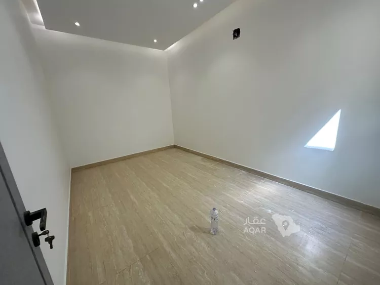 شقة للبيع في شارع عبدالعزيز بن رشيد , حي ضاحية نمار, مدينة الرياض, منطقة الرياض 11