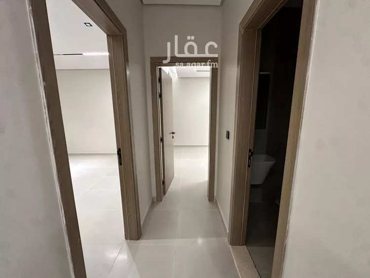 فيلا للإيجار في شارع سهيل بن رافع, حي مطار الملك خالد الدولي, مدينة الرياض, منطقة الرياض 20