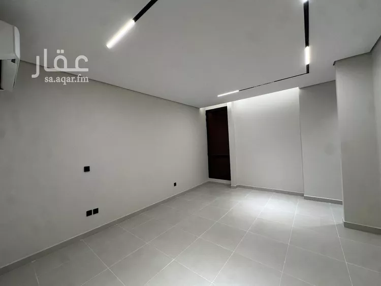 فيلا للإيجار في شارع سهيل بن رافع, حي مطار الملك خالد الدولي, مدينة الرياض, منطقة الرياض 22