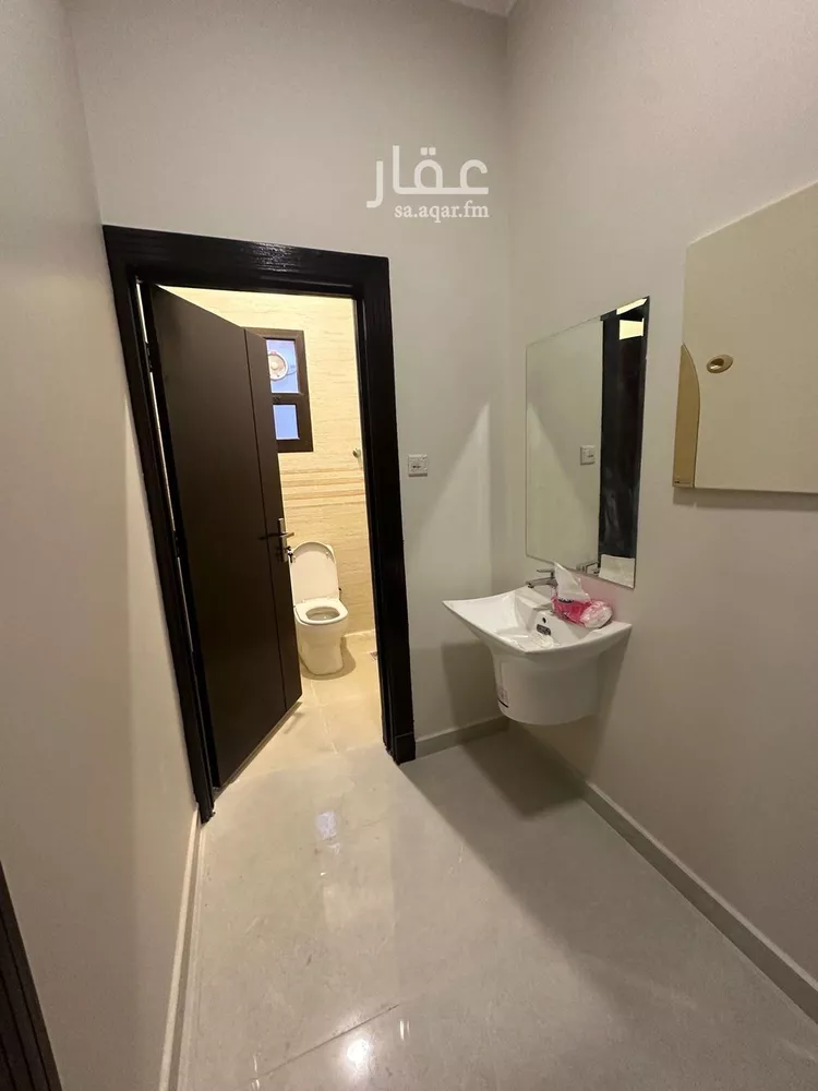 شقة للإيجار في شارع أحمد بن علي الباغاني, حي العارض, مدينة الرياض, منطقة الرياض 8