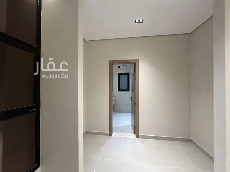 فيلا للإيجار في شارع سهيل بن رافع, حي مطار الملك خالد الدولي, مدينة الرياض, منطقة الرياض 21