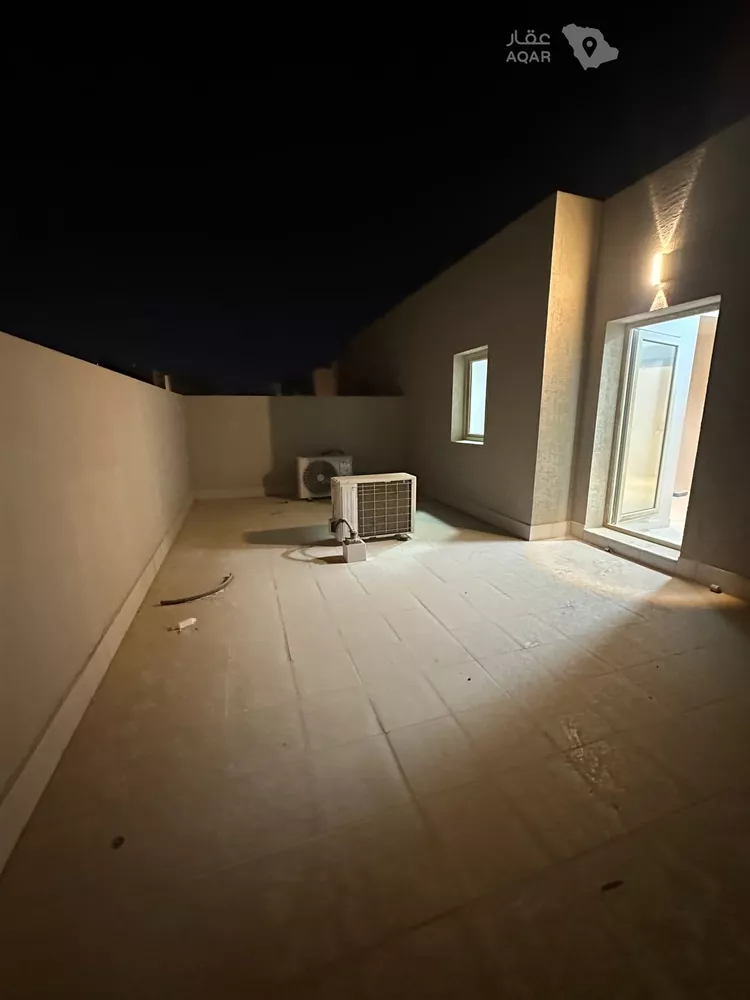 فيلا للإيجار في شارع عمير بن حارثة السلمي, حي مطار الملك خالد الدولي, مدينة الرياض, منطقة الرياض 30