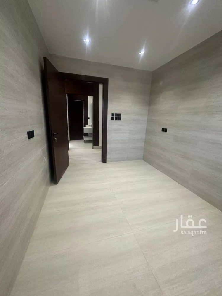 فيلا للإيجار في شارع ابراهيم بن علي بن علوي, حي النظيم, مدينة الرياض, منطقة الرياض 11