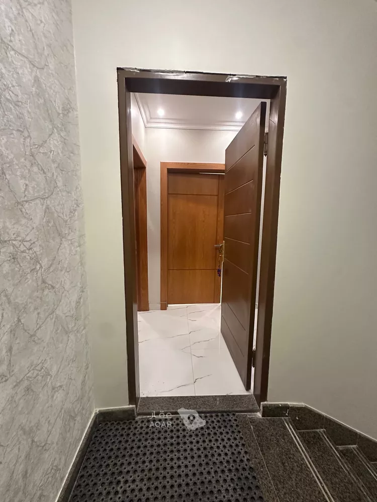 شقة للإيجار في شارع عبدالحق بن سعيد, حي العارض, مدينة الرياض, منطقة الرياض 18