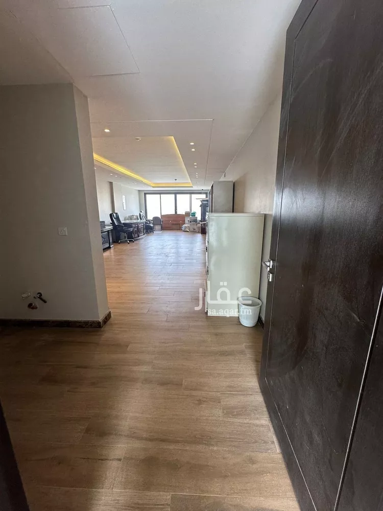 Commercial Office for Rent in Riyadh Al Arid صورة 2