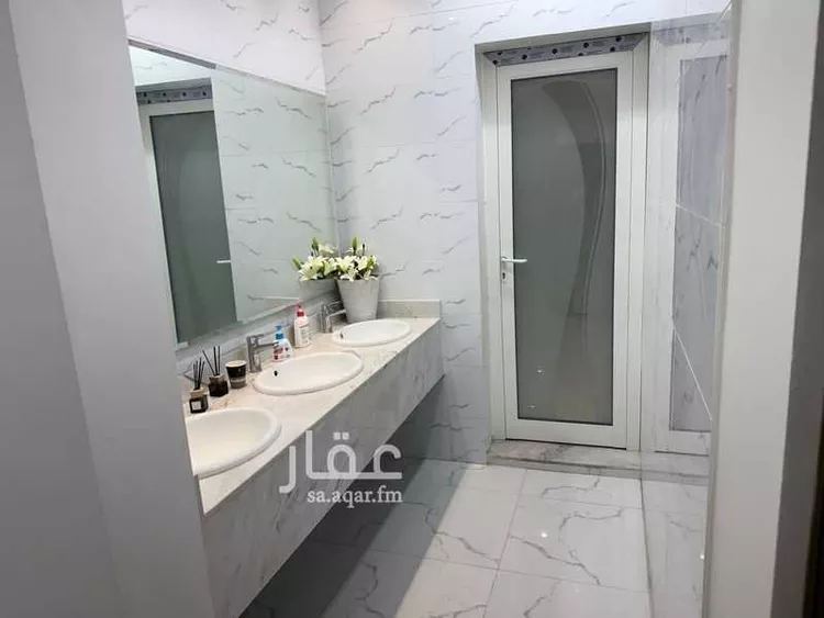 فيلا للبيع في شارع 1672992, حي البساتين - بقيق, مدينة بقيق, المنطقة الشرقية صورة 4