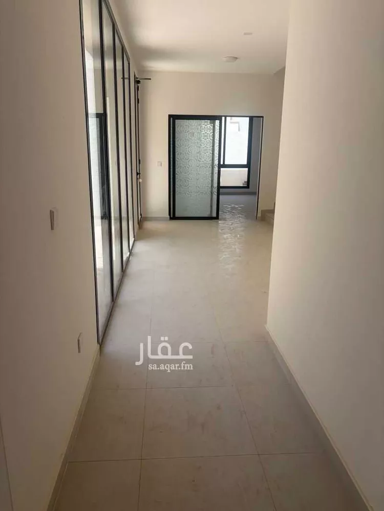 فيلا للإيجار في شارع الامير فيصل بن بندر بن عبدالعزيز الفرعي ، حي مطار الملك خالد الدولي ، الرياض ، منطقة الرياض 7