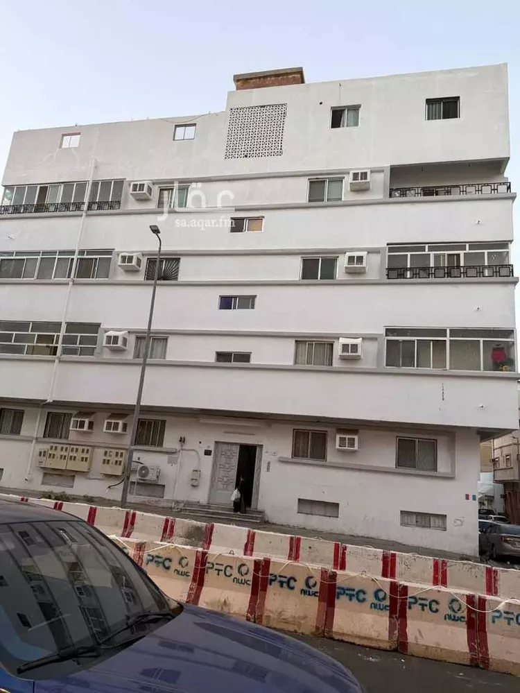 Building for Sale in Taif An Nuzhah