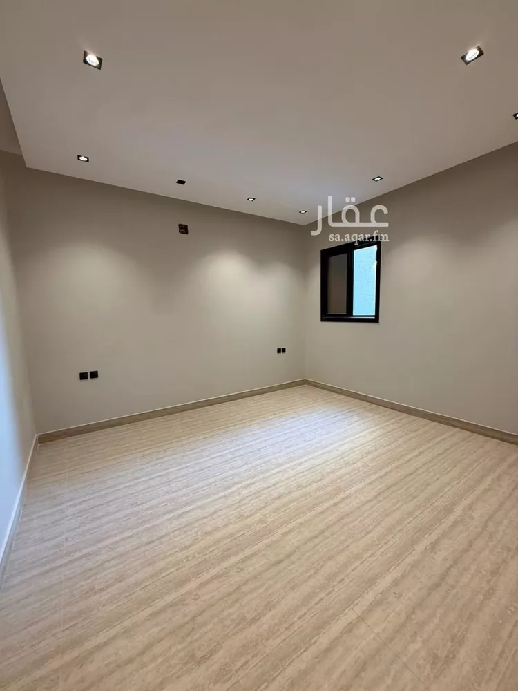 Floor for Sale in Riyadh Al Arid