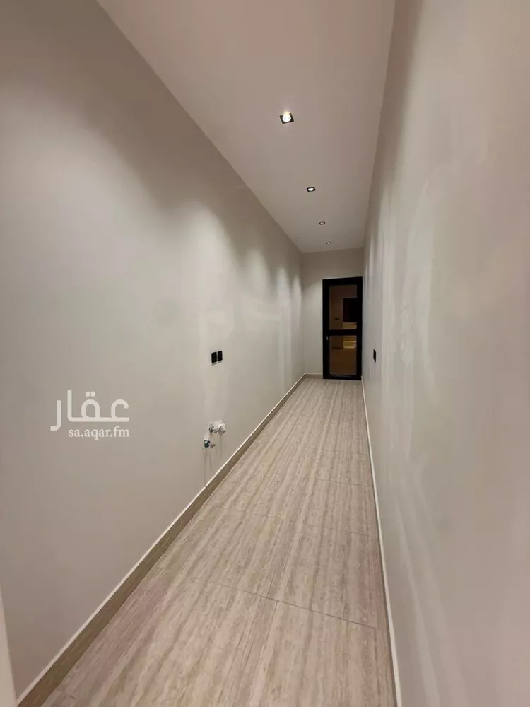 Floor for Sale in Riyadh Al Arid صورة 2