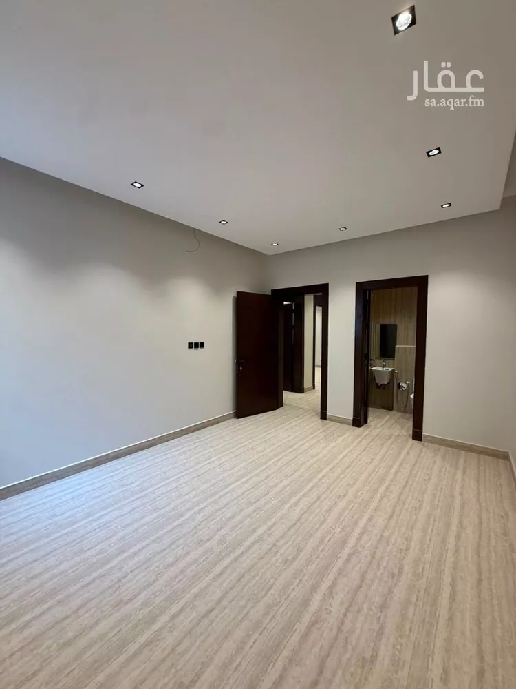 Floor for Sale in Riyadh Al Arid صورة 5