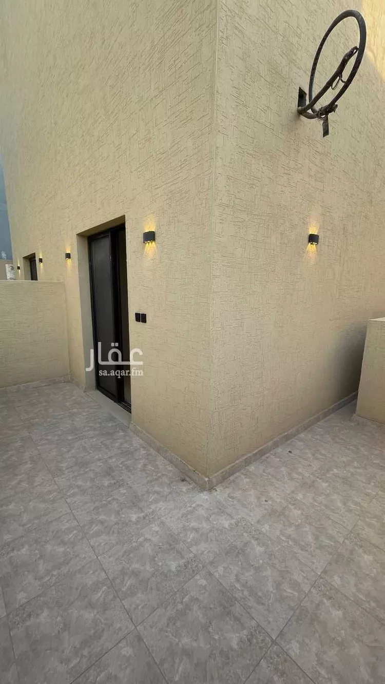 دور للبيع في شارع عمر البغدادي, حي النهضة, مدينة الرياض, منطقة الرياض 18