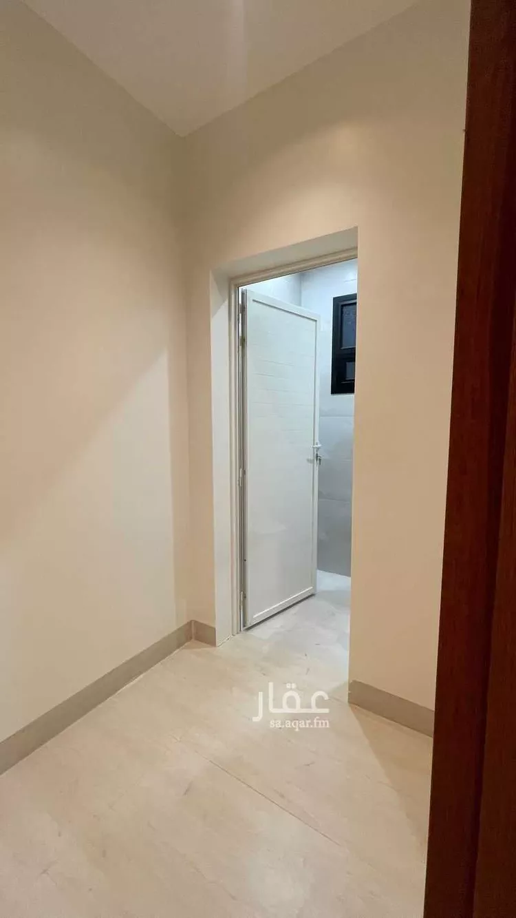 دور للبيع في شارع أوس الطائي, حي النهضة, مدينة الرياض, منطقة الرياض 12