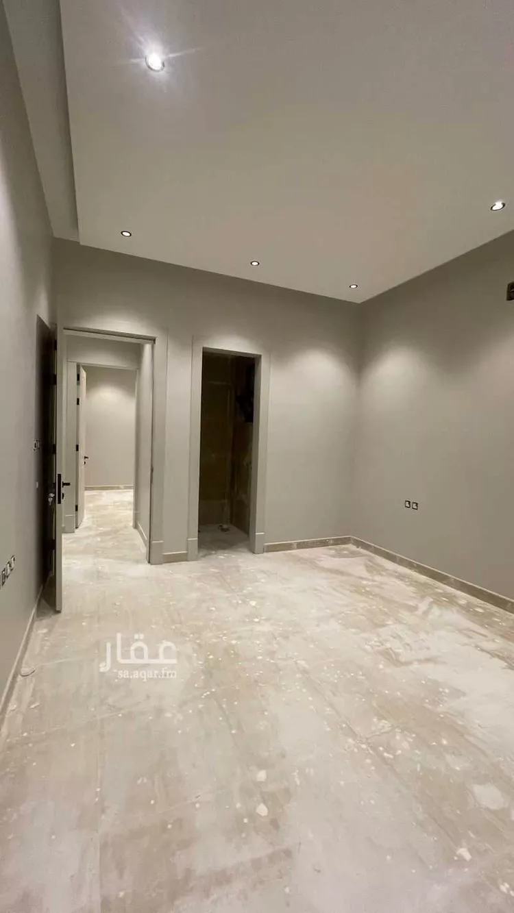 دور للبيع في شارع طبرجل, حي اليرموك, مدينة الرياض, منطقة الرياض 18