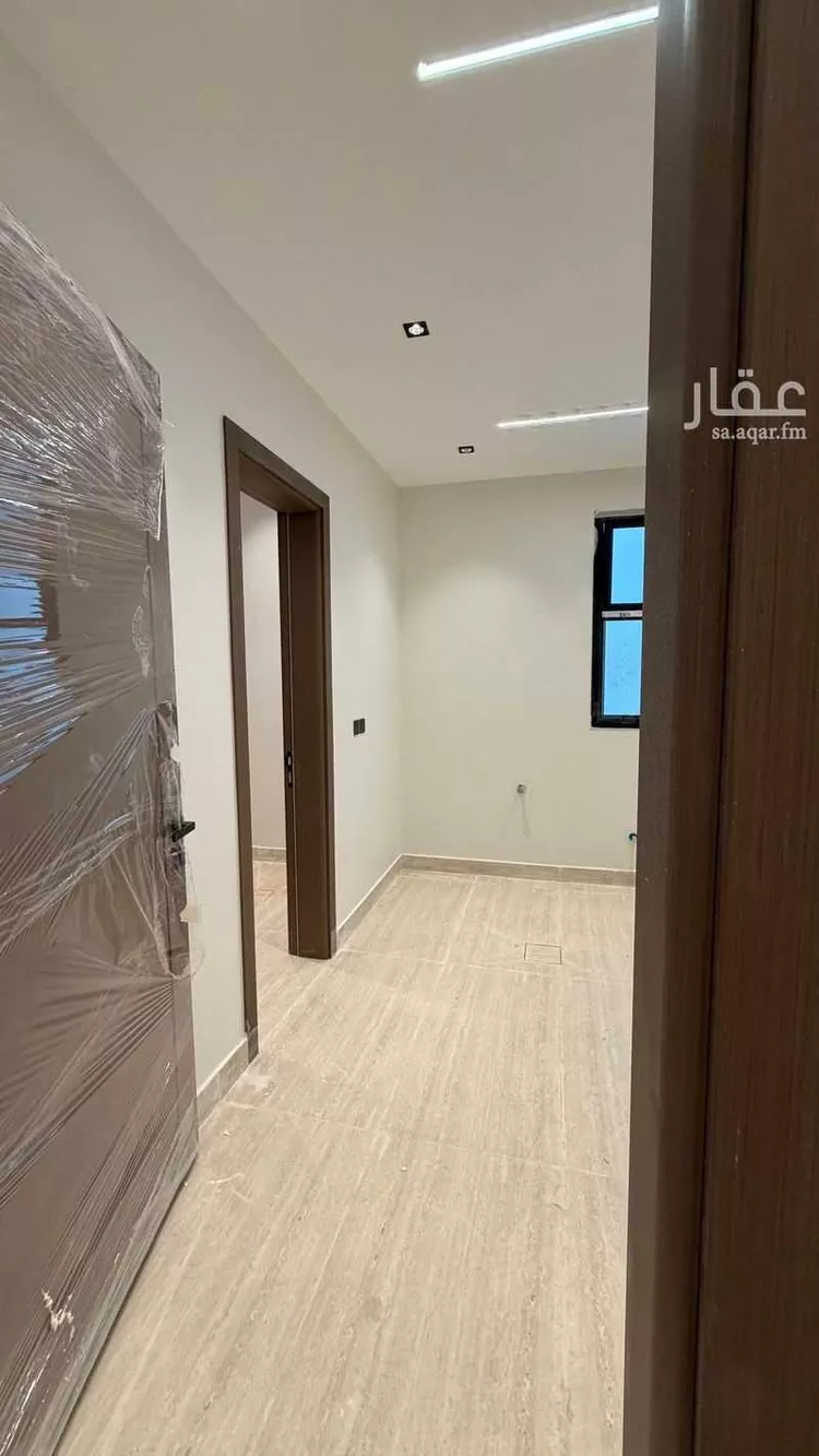 دور للبيع في شارع ابن مكنون, حي الخليج, مدينة الرياض, منطقة الرياض 9