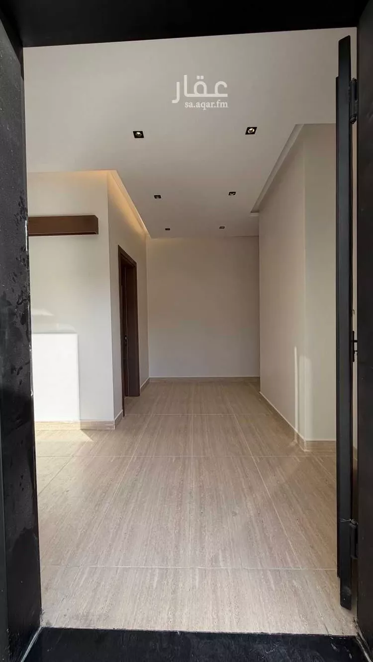 Floor for Sale in Riyadh Al Khaleej صورة 4