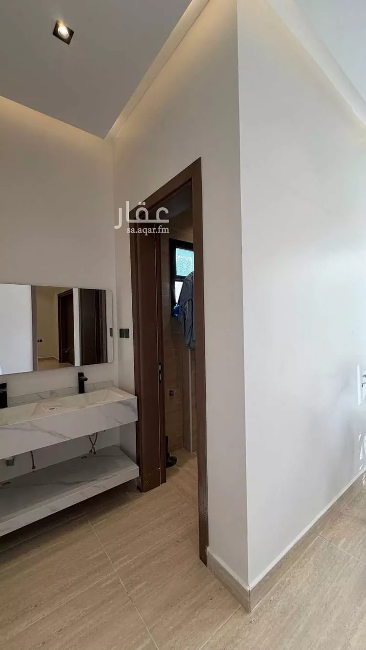 Floor for Sale in Riyadh Al Khaleej صورة 2