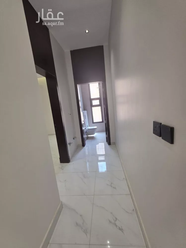 دور للبيع في شارع رقم 187, حي المونسية, مدينة الرياض, منطقة الرياض 1 صورة