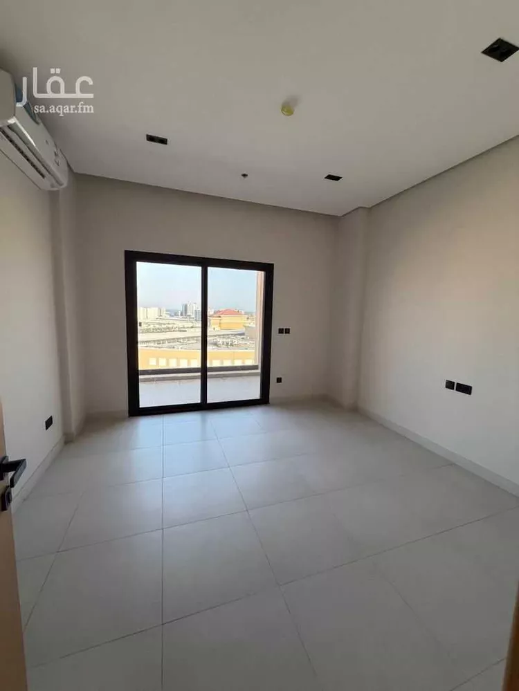 شقة للإيجار في شارع سكاكا, حي الحمراء, مدينة الخبر, المنطقة الشرقية 8