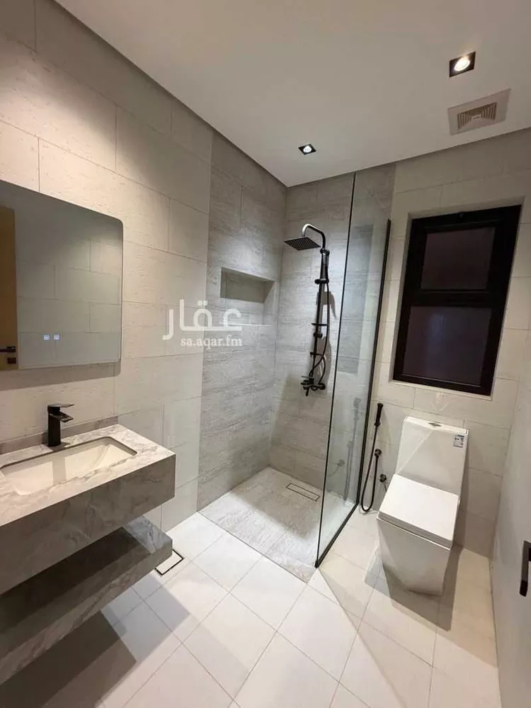 شقة للإيجار في شارع سكاكا, حي الحمراء, مدينة الخبر, المنطقة الشرقية 11