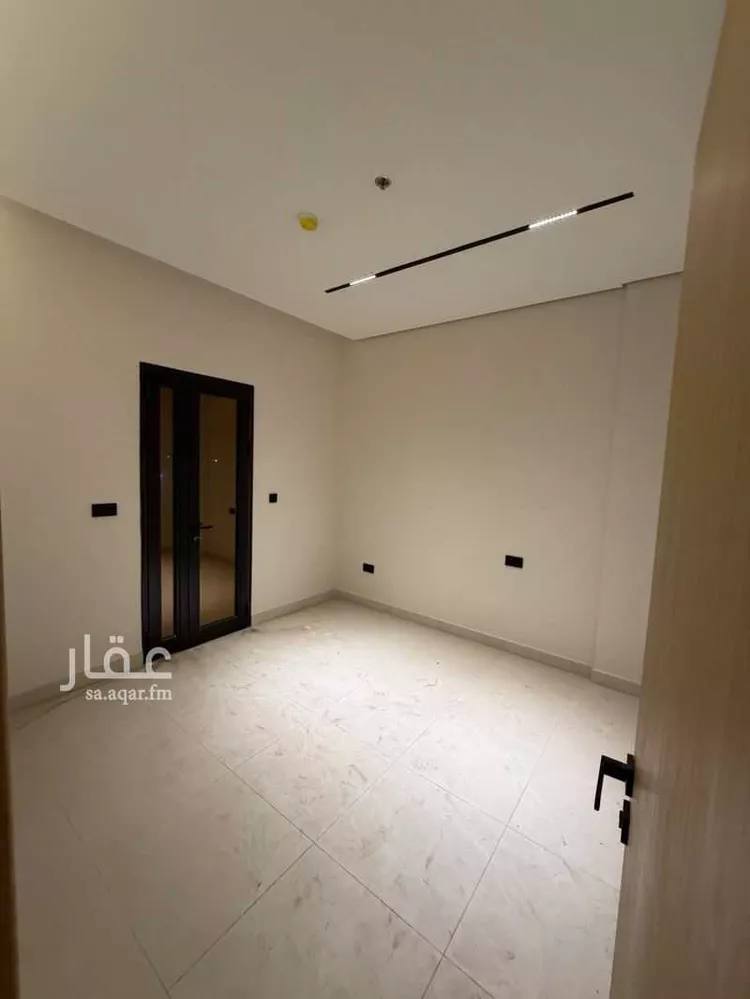 شقة للإيجار في شارع الخفجي, حي الحمراء, مدينة الخبر, المنطقة الشرقية صورة 4