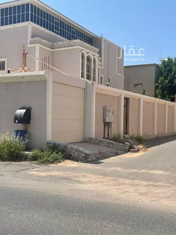 فيلا للبيع في شارع السناني, حي الرحاب, مدينة الطائف, منطقة مكة المكرمة صورة 2