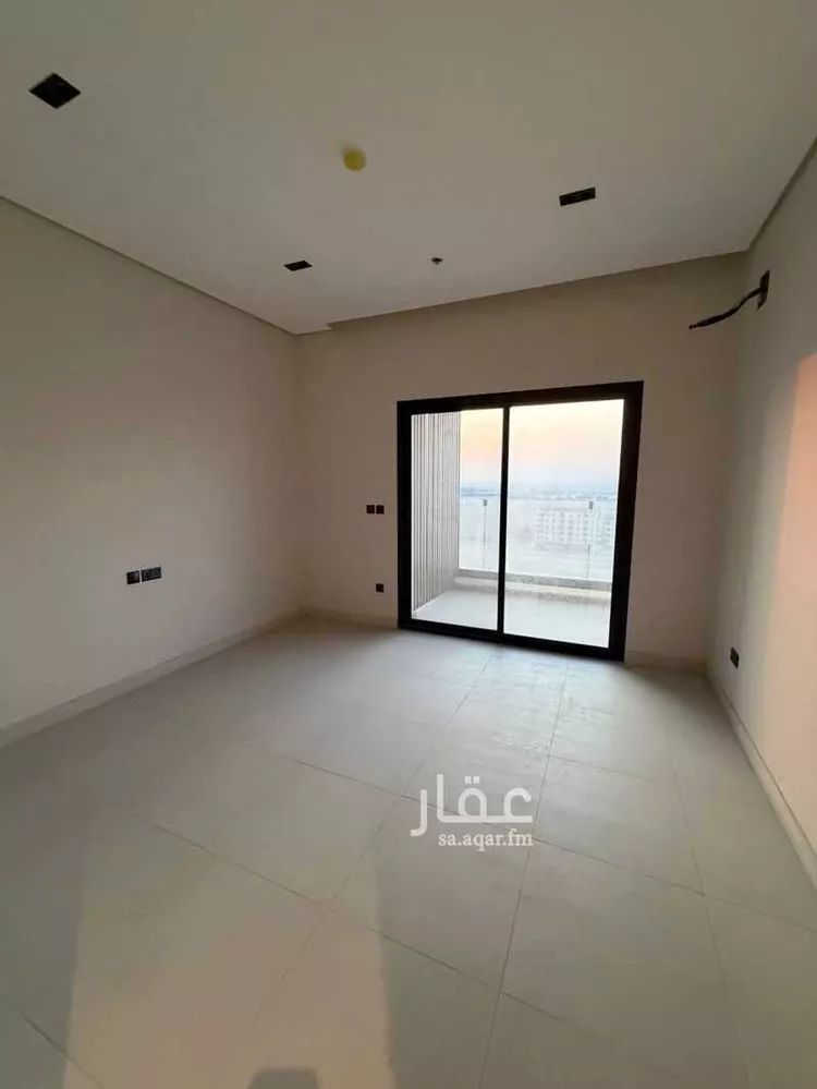 شقة للإيجار في شارع سكاكا, حي الحمراء, مدينة الخبر, المنطقة الشرقية 13
