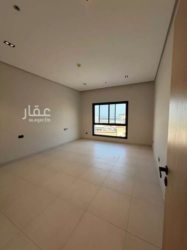 شقة للإيجار في شارع سكاكا, حي الحمراء, مدينة الخبر, المنطقة الشرقية 11