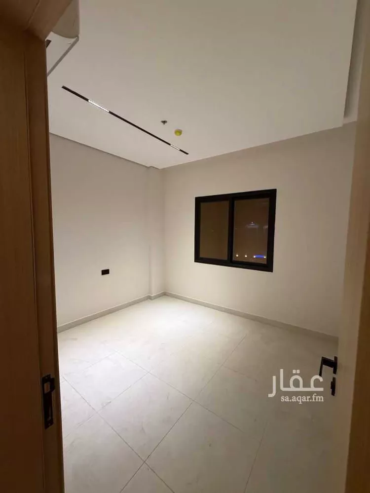 شقة للإيجار في شارع الخفجي, حي الحمراء, مدينة الخبر, المنطقة الشرقية صورة 2