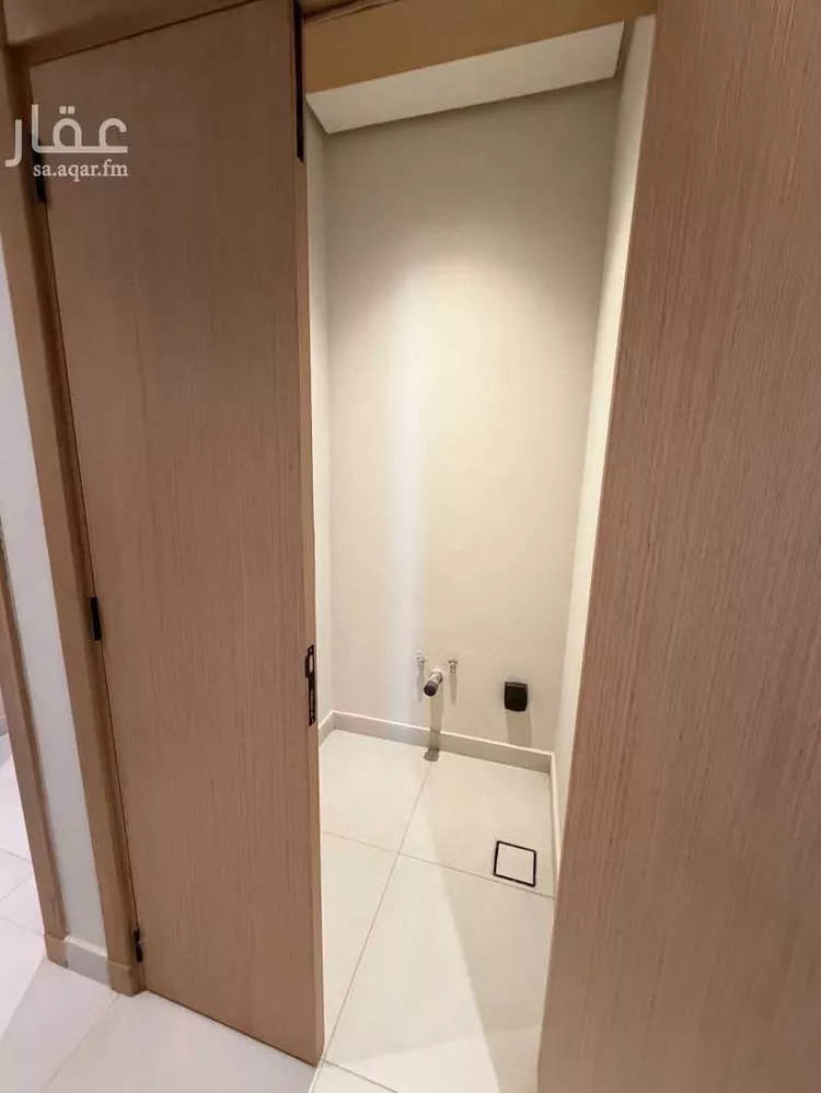 شقة للإيجار في شارع سكاكا, حي الحمراء, مدينة الخبر, المنطقة الشرقية 10