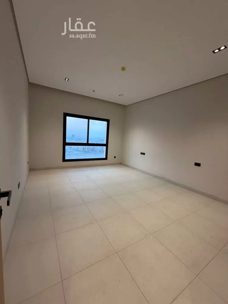 شقة للإيجار في شارع سكاكا, حي الحمراء, مدينة الخبر, المنطقة الشرقية 15