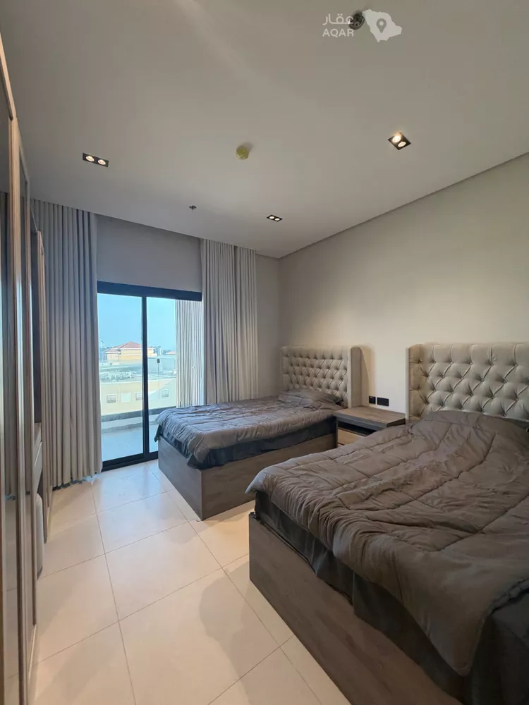 شقة للإيجار في شارع سكاكا, حي الحمراء, مدينة الخبر, المنطقة الشرقية 12