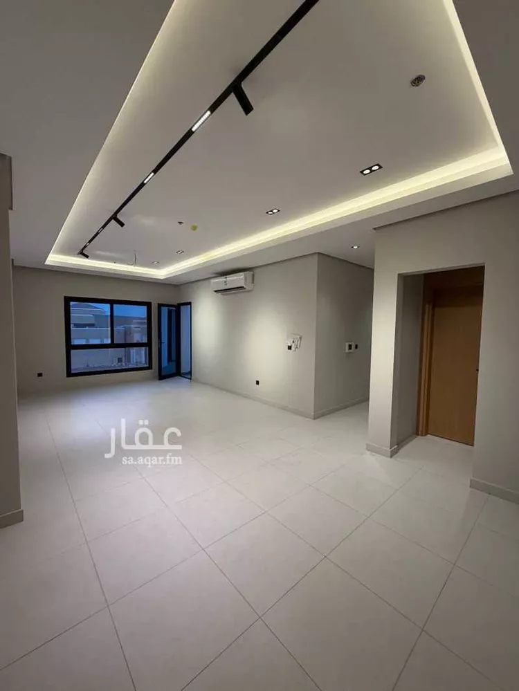شقة للإيجار في شارع سكاكا, حي الحمراء, مدينة الخبر, المنطقة الشرقية