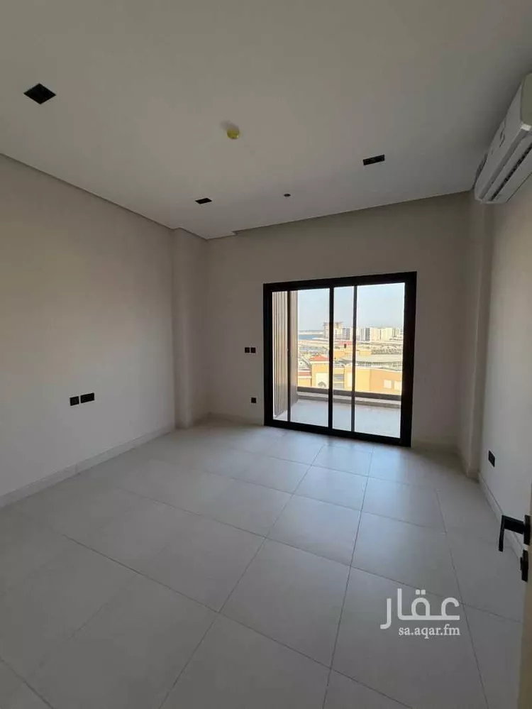 شقة للإيجار في شارع سكاكا, حي الحمراء, مدينة الخبر, المنطقة الشرقية 6