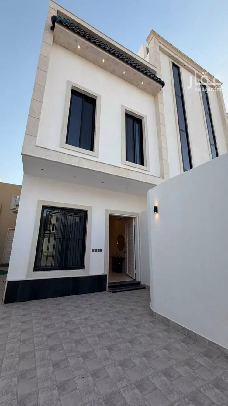 Floor for Sale in Riyadh Okaz صورة 2