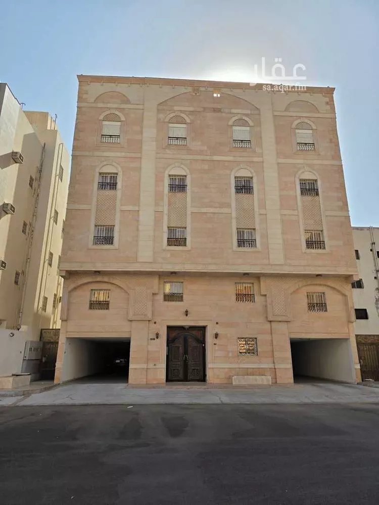 عمارة للبيع في شارع عطاء بن يزيد الليثي, حي بنى حارثة, مدينة المدينة المنورة, منطقة المدينة المنورة