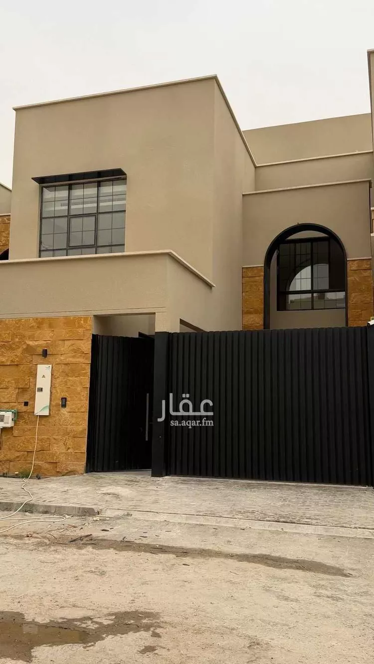 فيلا للبيع في شارع الأصبهاني, حي الصفاء, مدينة الرياض, منطقة الرياض صورة 3