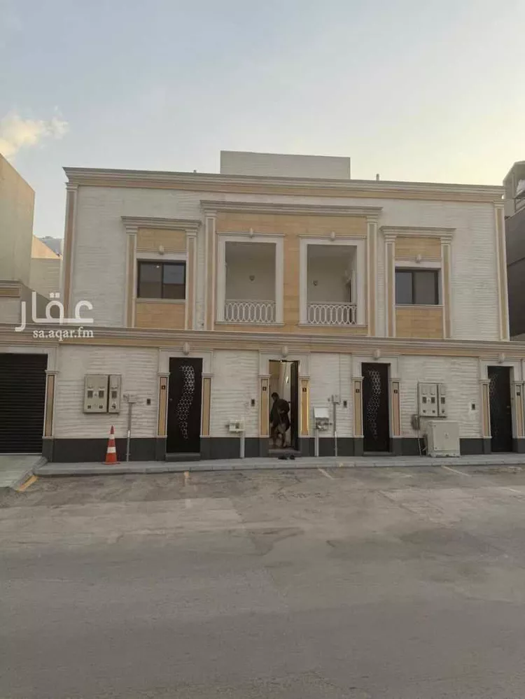 دور للإيجار في شارع سنام, حي المعذر, مدينة الرياض, منطقة الرياض