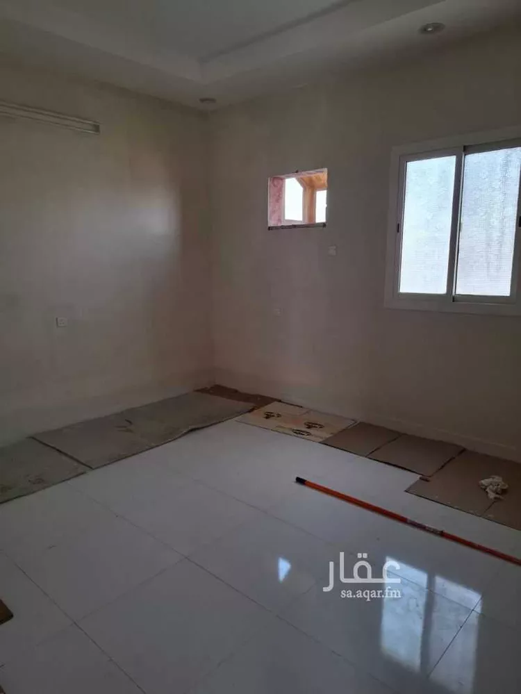 عمارة للإيجار في شارع مجاهد بن يوسف بن علي العمري, حي القرينية, مدينة جدة, منطقة مكة المكرمة