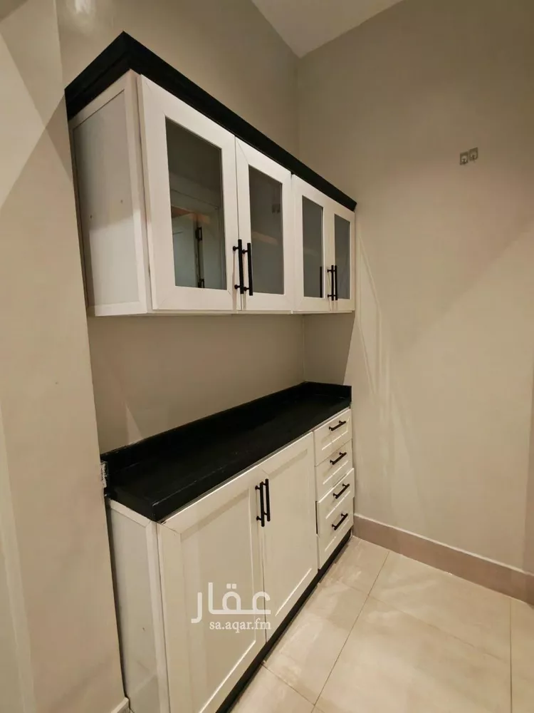 شقة للإيجار في شارع الامير ناصر بن عبدالعزيز, حي الروضة, مدينة الرياض, منطقة الرياض صورة 3